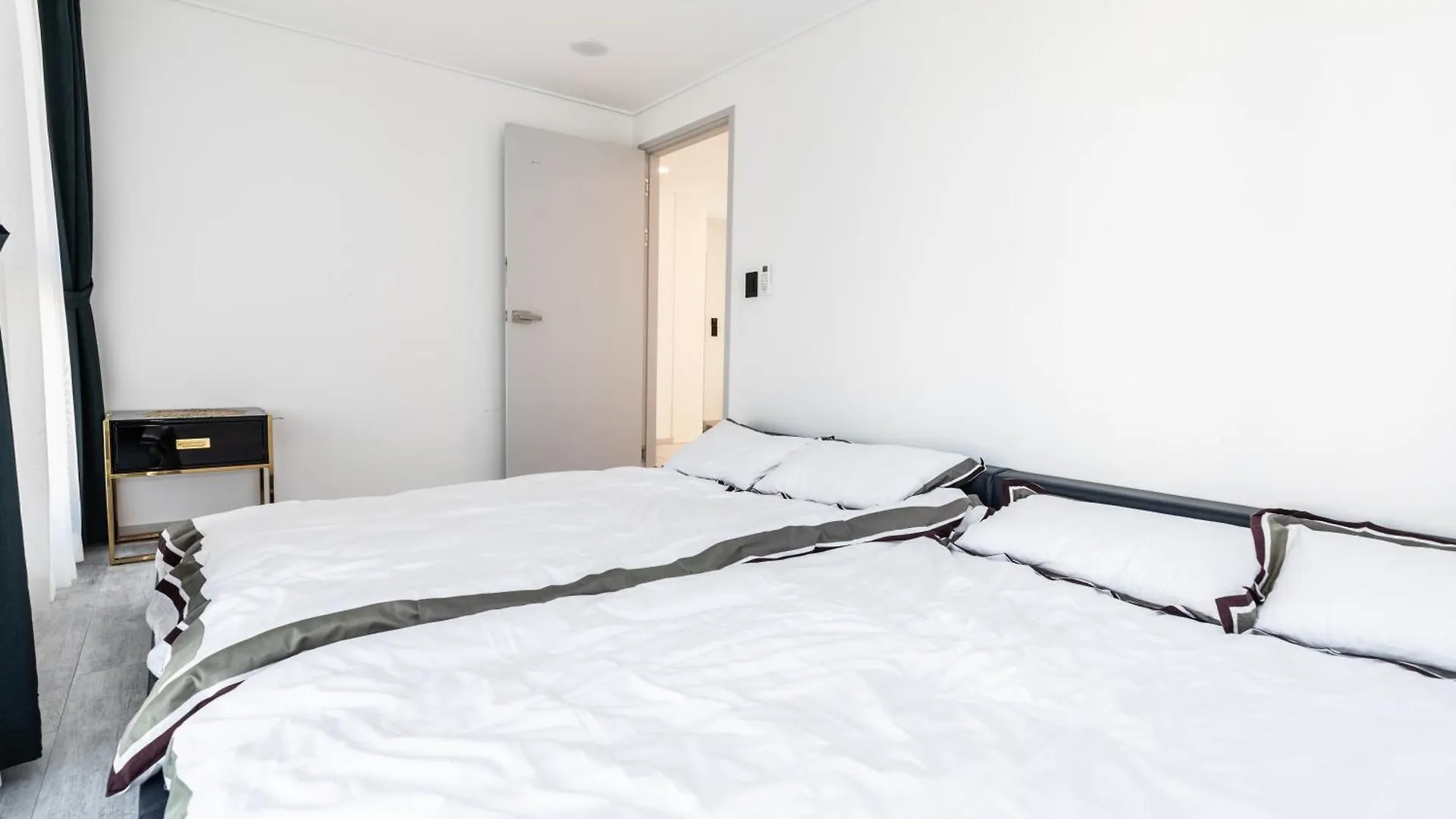 La Vie Est Belle Hotel Incheon 0*,