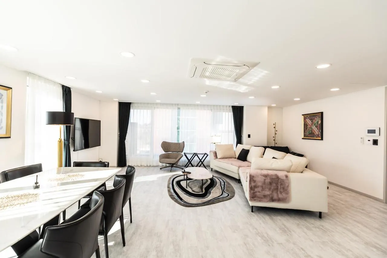 La Vie Est Belle Hotel Incheon South Korea