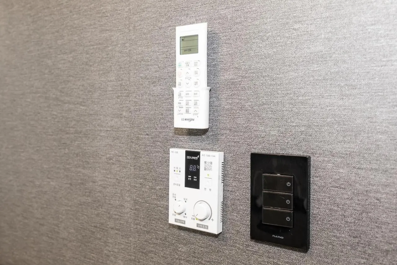 La Vie Est Belle Hotel Incheon Wisma tamu