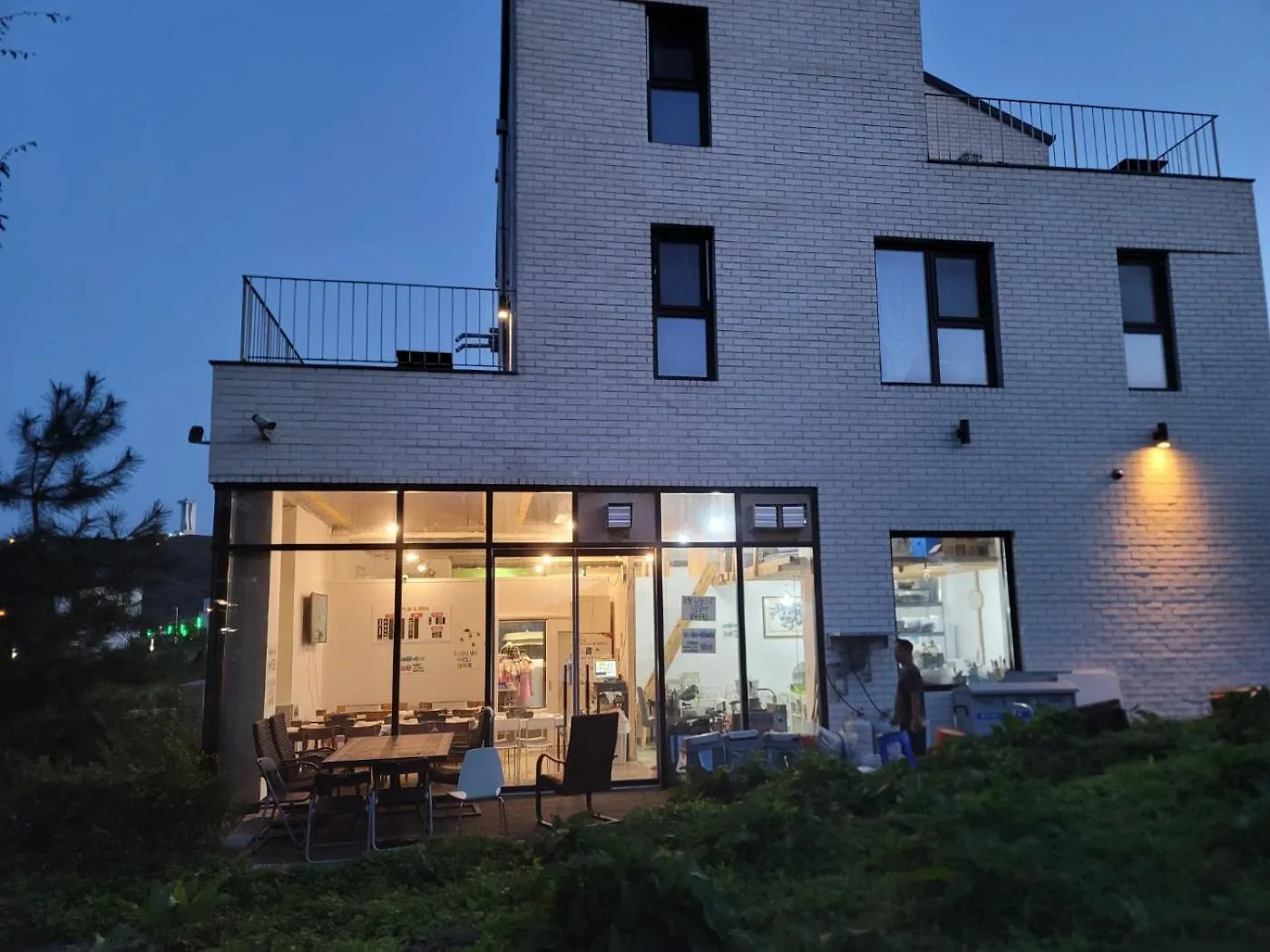 ゲストハウス ホテル La Vie Est Belle インチョン広域市